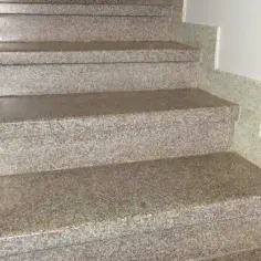 Rewelacyjny sposób na odnowienie starych schodów z lastryko bez remontu kapitalnego